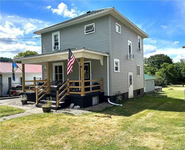 111 Mellott ST, Powhatan Point, OH 43942