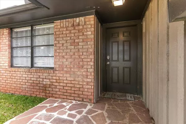 3829 Touraine AVE, Port Arthur, TX 77642