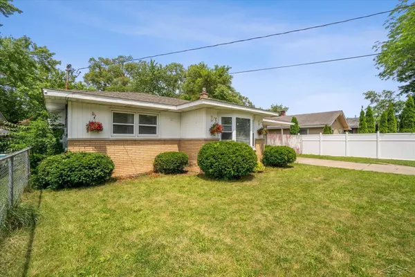 4137 Hiland Street, Saginaw, MI 48601