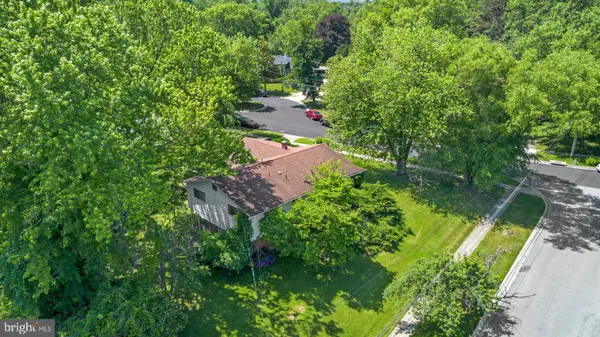 9532 LAWNSBERRY TER, Silver Spring, MD 20901