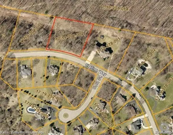 3720 Stallion Way, Commerce Twp, MI 48382