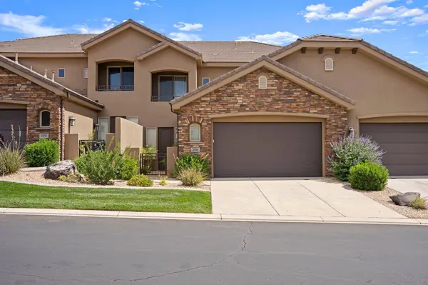 2056 N Pebble Beach DR, Washington, UT 84780