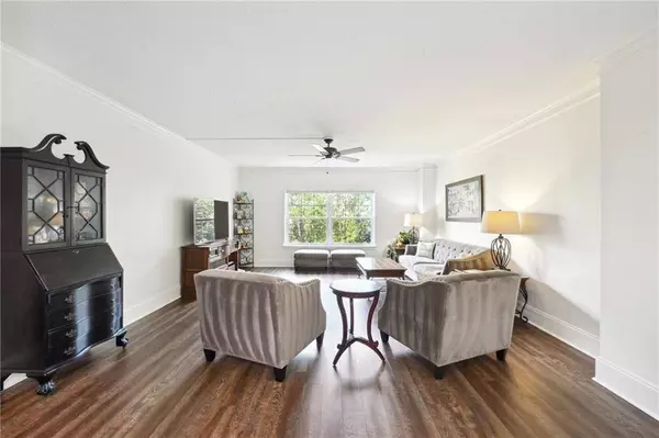 1750 ST. CHARLES AVE #418, New Orleans, LA 70130