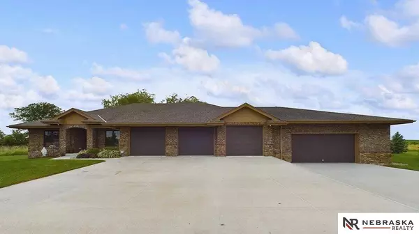 1505 Provencal Circle, Yutan, NE 68073
