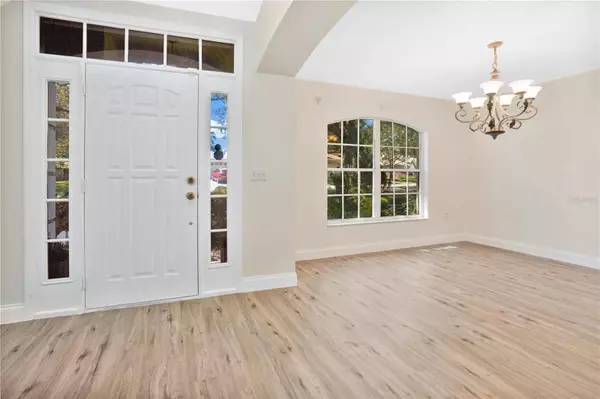 111 WENTWOOD DR, Debary, FL 32713