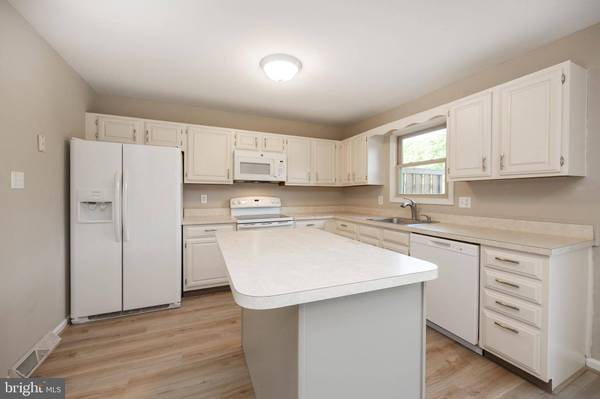 205 WASHINGTON CT, Trappe, PA 19426