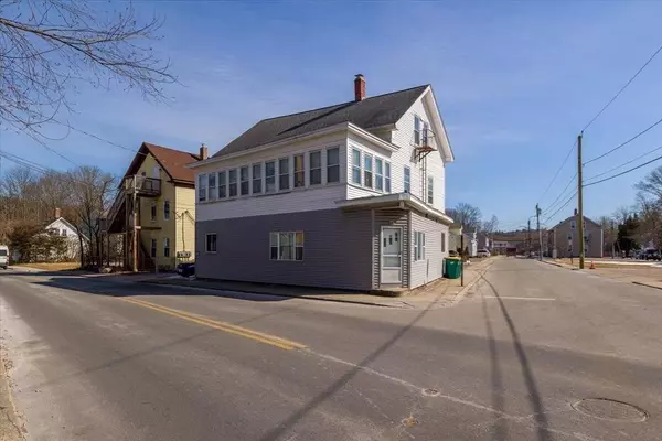 25-27 Saint Paul St, Blackstone, MA 01504