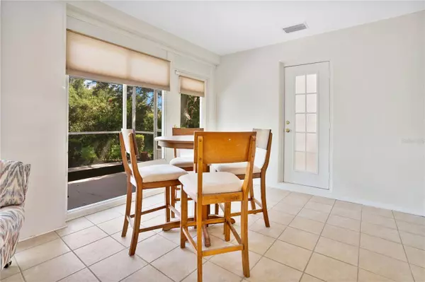 111 WENTWOOD DR, Debary, FL 32713