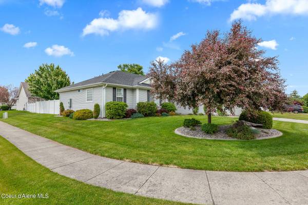 8165 N Sally Street, Hayden, ID 83835