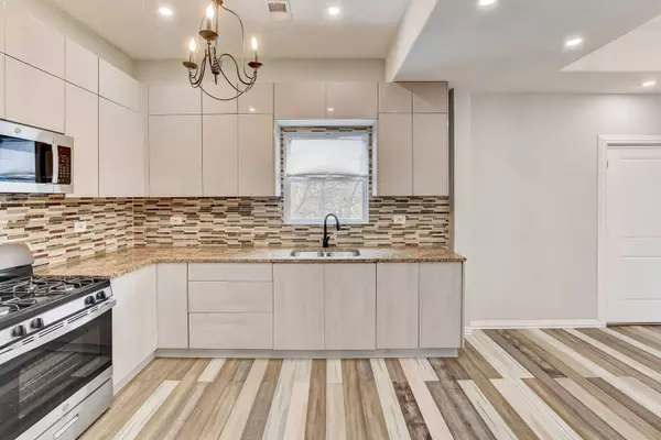 6939 S Harvard AVE, Chicago, IL 60621