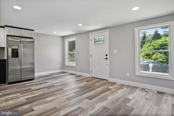 417 VICTORIA PL, Lindenwold, NJ 08021