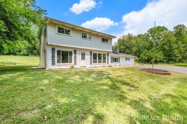 7243 68th SE Street, Caledonia, MI 49316