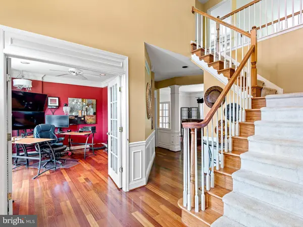 223 ROBIN REDBREAST RD, Newark, DE 19711