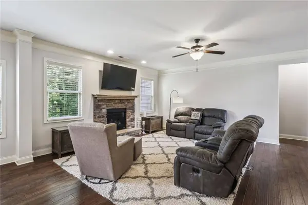 211 Wilde Oak CT, Canton, GA 30115