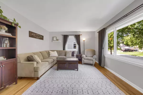 531 13th AVE S, South Saint Paul, MN 55075