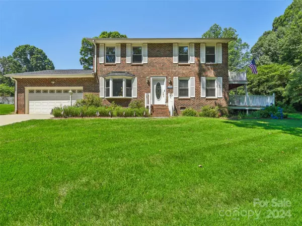 707 Brookfield CIR, Salisbury, NC 28146