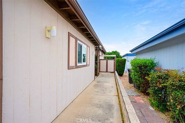 2851 Blue Spruce DR, Hemet, CA 92545