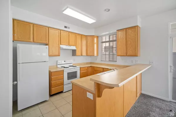 486 KENT DR, North Salt Lake, UT 84054