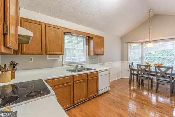 3715 Robin WAY, Acworth, GA 30101