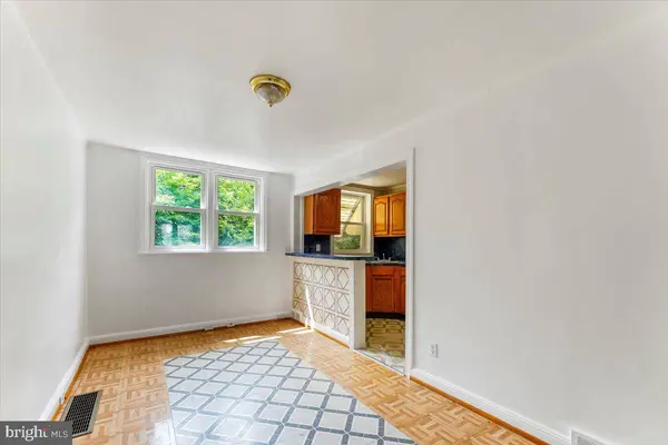 142 W 21ST ST, Chester, PA 19013