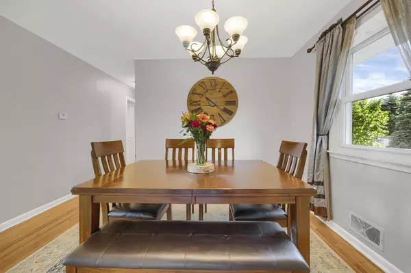 531 13th AVE S, South Saint Paul, MN 55075