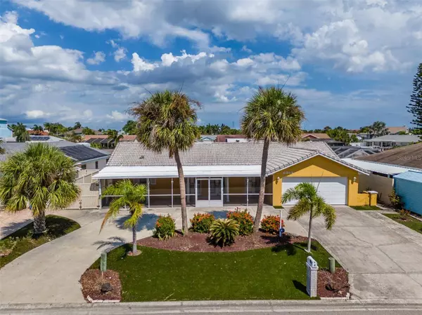 6359 COCOA LN, Apollo Beach, FL 33572