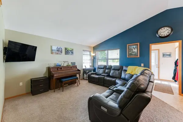 306 Valley Glen Court, Baraboo, WI 53913