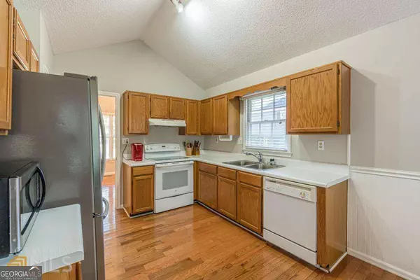 3715 Robin WAY, Acworth, GA 30101