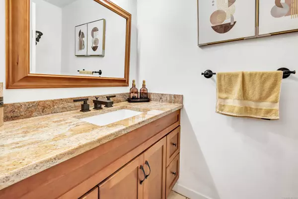 3 Oakwood Avenue #APT B6, Norwalk, CT 06850