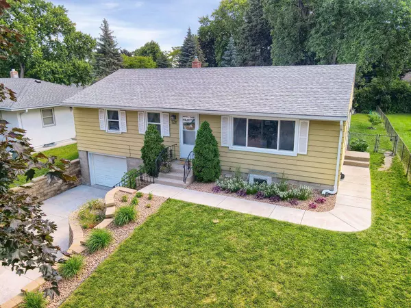 531 13th AVE S, South Saint Paul, MN 55075