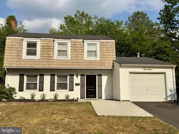 17 TRINITY TURN, Willingboro, NJ 08046