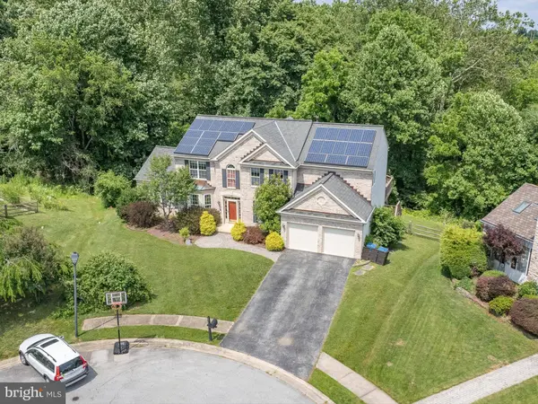 223 ROBIN REDBREAST RD, Newark, DE 19711