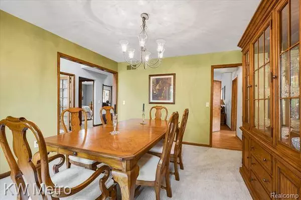 18962 PROVENCIAL Drive, Macomb, MI 48044