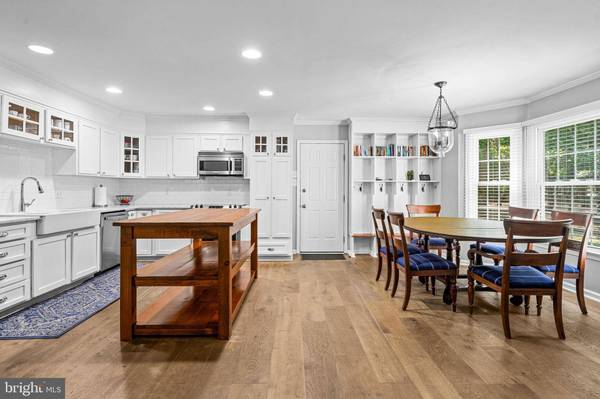 58 COVE RD, Moorestown, NJ 08057