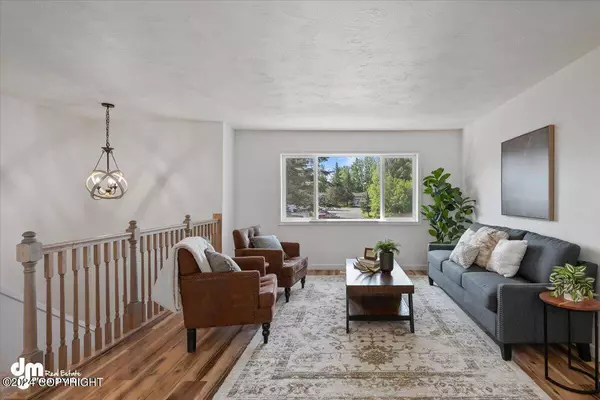 7241 Christopher CIR, Anchorage, AK 99507