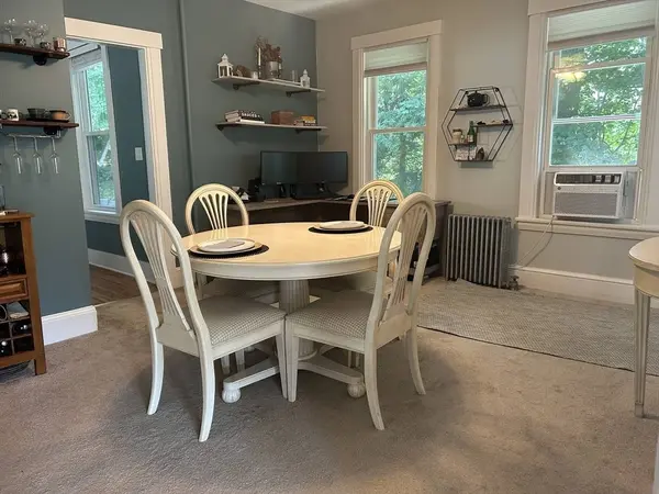 65 Houghton St, Hudson, MA 01749