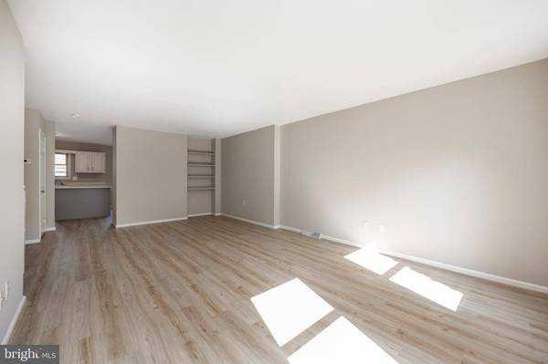 205 WASHINGTON CT, Trappe, PA 19426