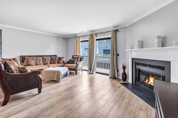 3 Oakwood Avenue #APT B6, Norwalk, CT 06850