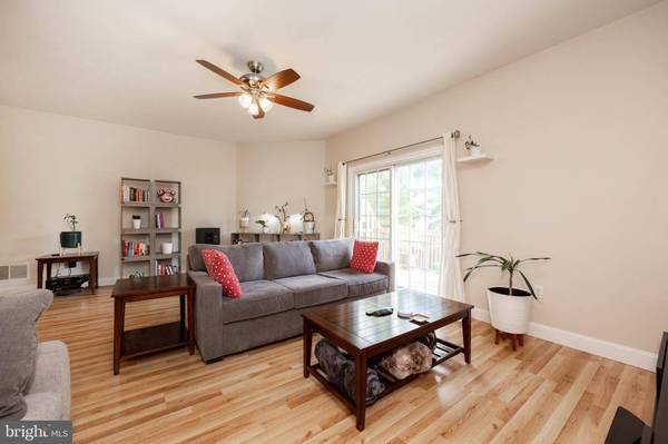 609 NEEDLE ST, Phoenixville, PA 19460