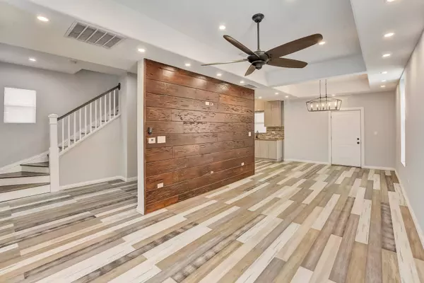 6939 S Harvard AVE, Chicago, IL 60621