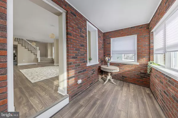 20 W MAPLE AVE, Lindenwold, NJ 08021