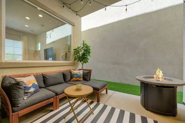 3194 Crane LN, West Sacramento, CA 95691