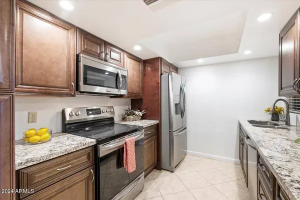 461 W HOLMES Avenue #361, Mesa, AZ 85210