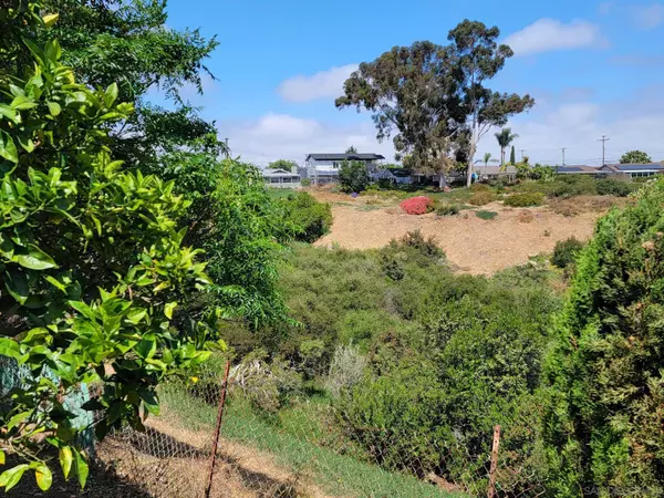 5326 Palmyra Avenue, San Diego, CA 92117