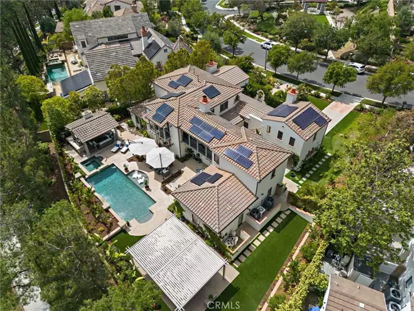 18 Kelly LN, Ladera Ranch, CA 92694