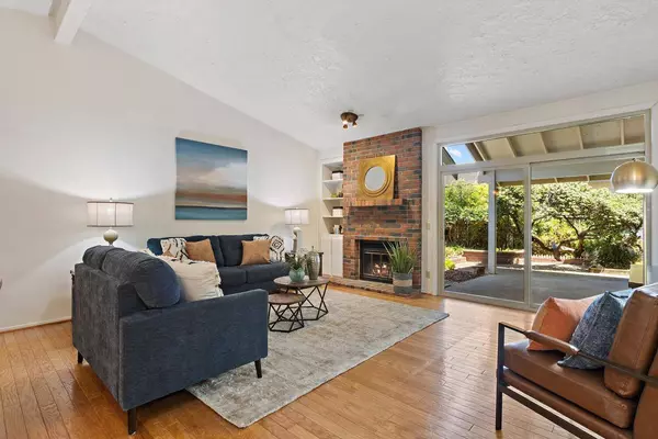 449 Cedar River WAY, Sacramento, CA 95831