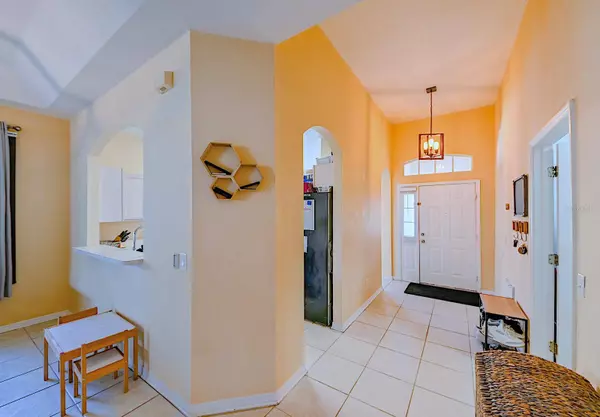 4615 DUNNIE DR, Tampa, FL 33614