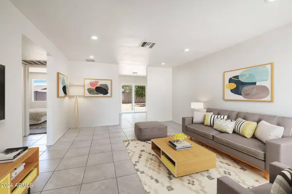 5947 W ROANOKE Avenue, Phoenix, AZ 85035