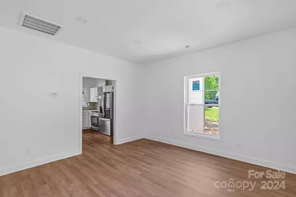 153 Hilltop DR, Mooresboro, NC 28114