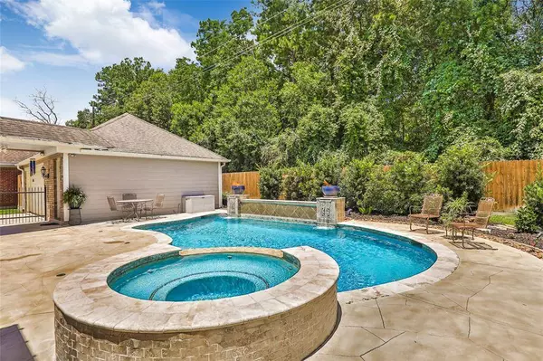 20222 Powerscourt DR, Humble, TX 77346